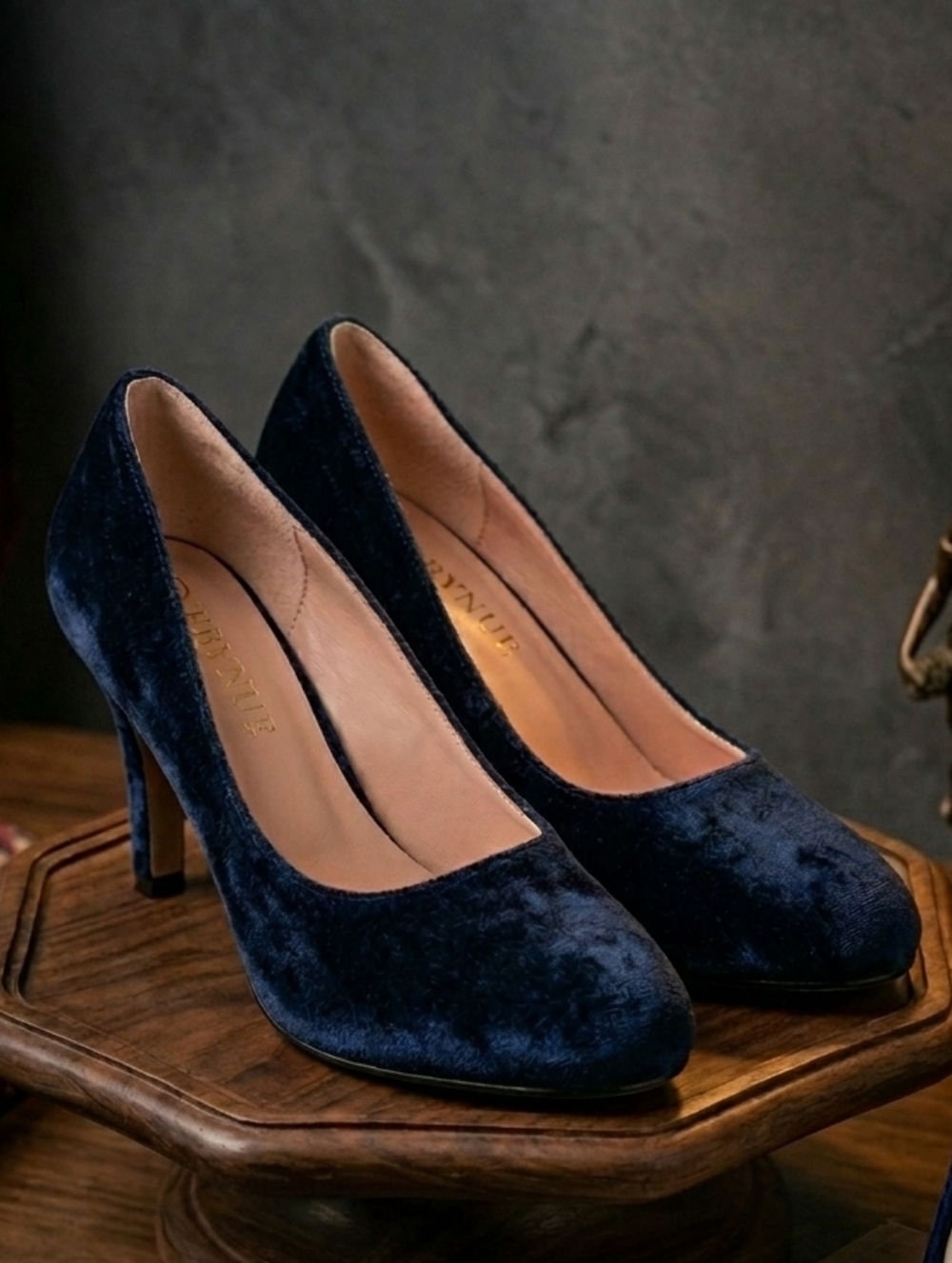 EBYNUE Women's Pumps High-end Suede Sexy Round Toe High Heels Shoes New in Box